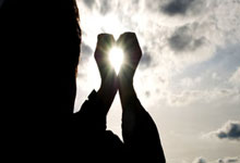 开云平台-法国网球队逆转日本网球队，纳达尔统治全场：网坛精彩对决瞬间全记录