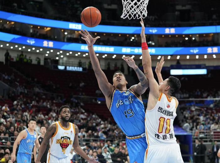 河北男篮主场告捷,球队实力逐渐显现的简单介绍 河北男篮主场告捷,球队实力逐渐显现的简单介绍