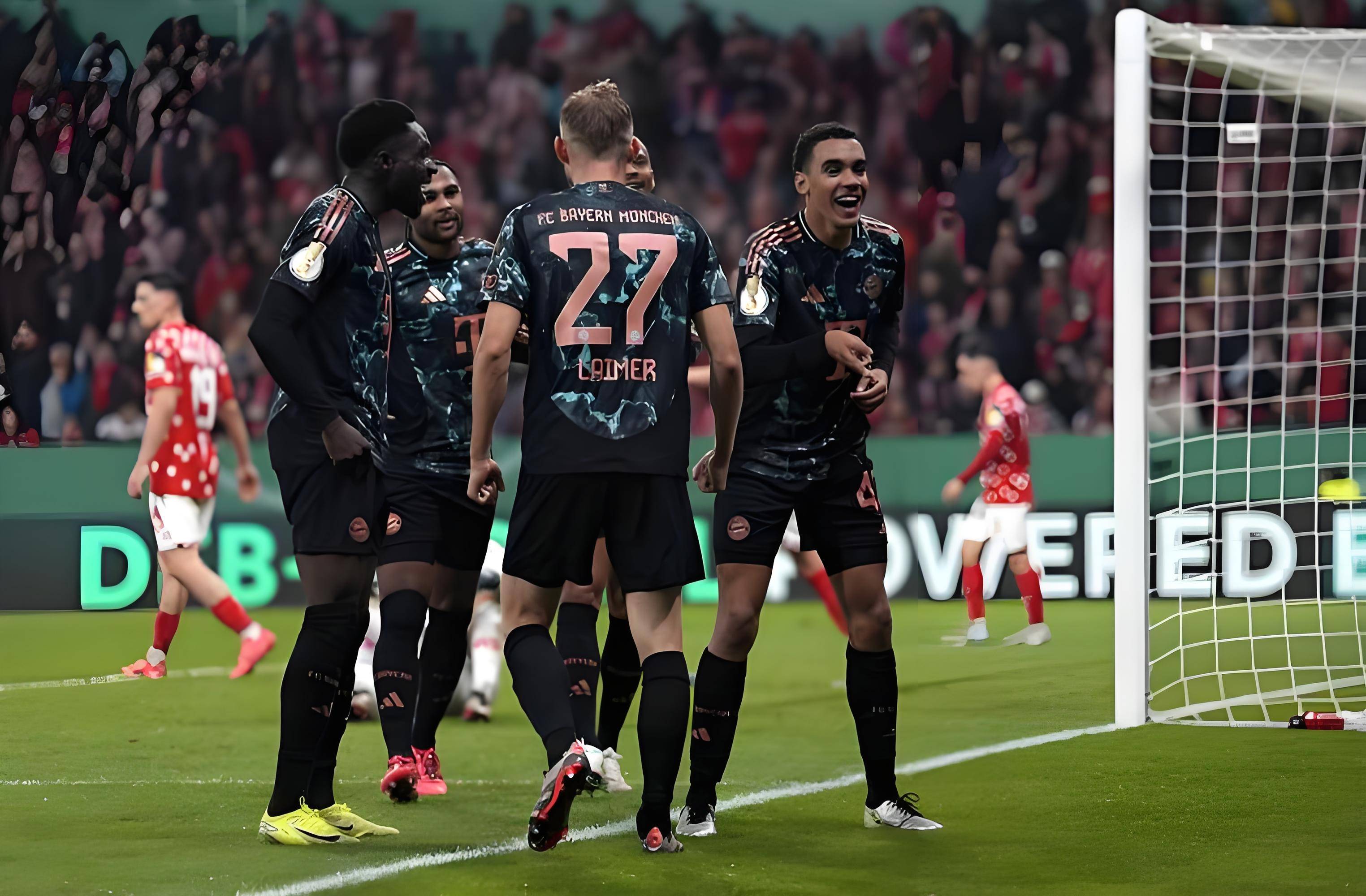 关于拜仁慕尼黑大胜,轻松晋级下一轮比赛的信息 关于拜仁慕尼黑大胜,轻松晋级下一轮比赛的信息