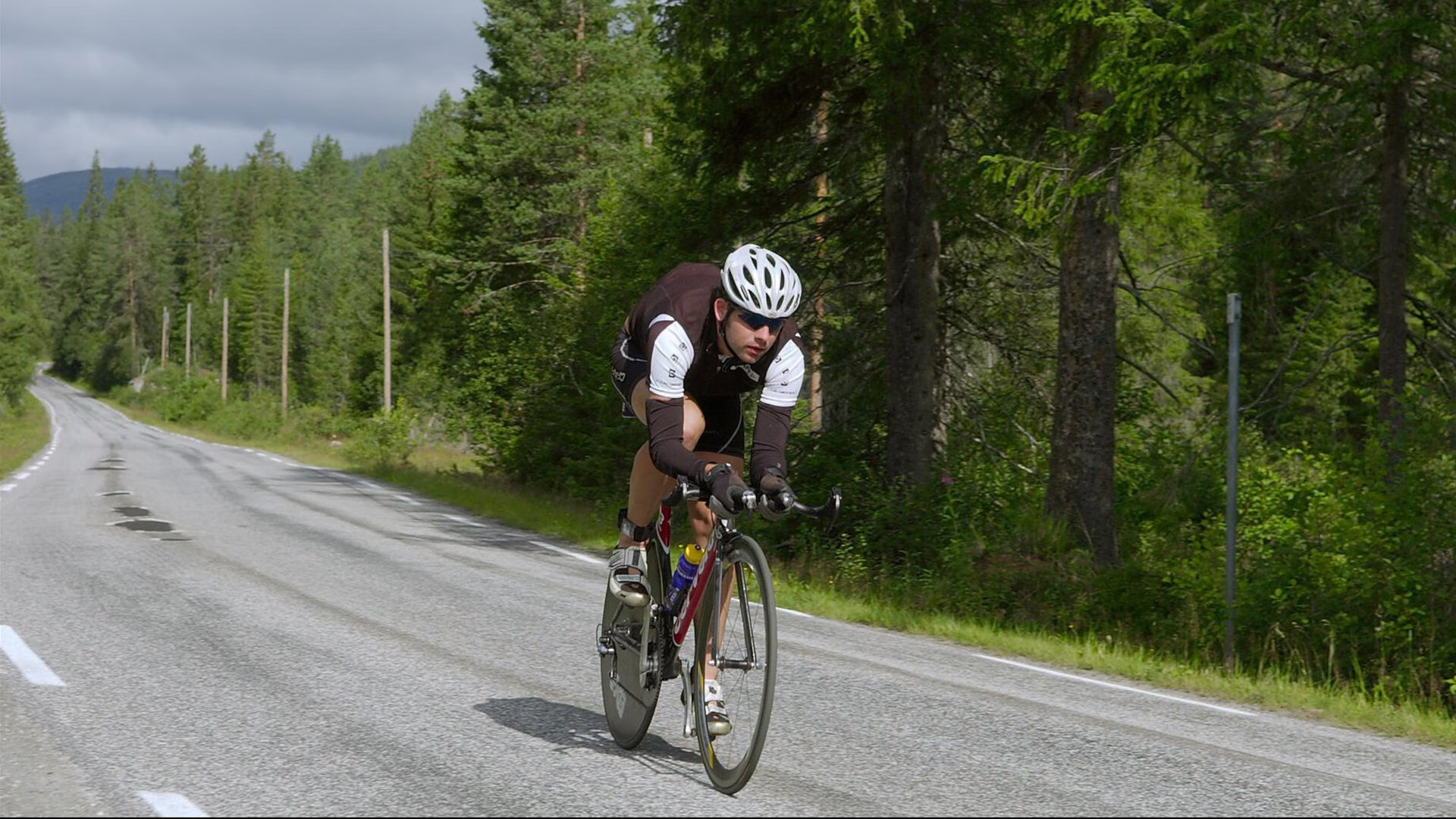 东决鏖战之夜,加克波破茧成蝶!一记绝杀铸就生涯里程碑,逆境英雄改写系列赛剧本